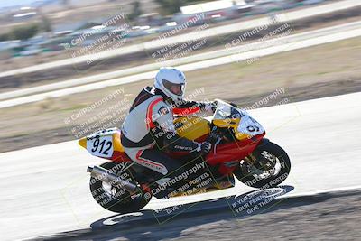 media/Feb-05-2023-Classic Track Day (Sun) [[c35aca4a42]]/Group 2/session 4 turn 4/